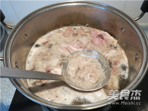 启东风味烧<a href=/shicai/rouqin/YangRou/index.html target=_blank><u>羊肉</u></a>的做法