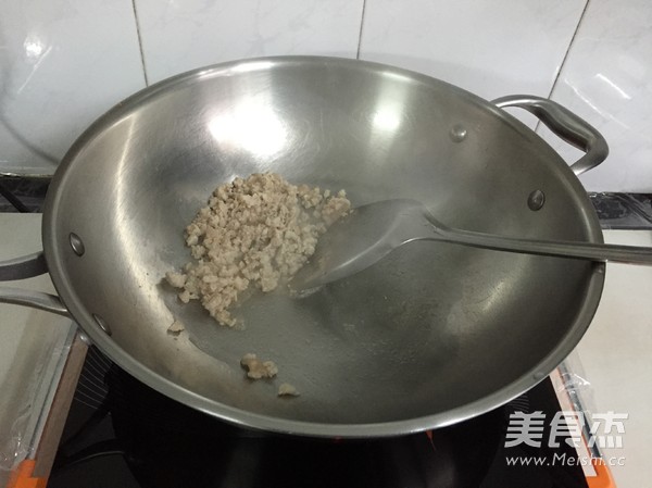 肉末<a href=/shicai/shucai/DouJiao/index.html target=_blank><u>豆角</u></a>的做法