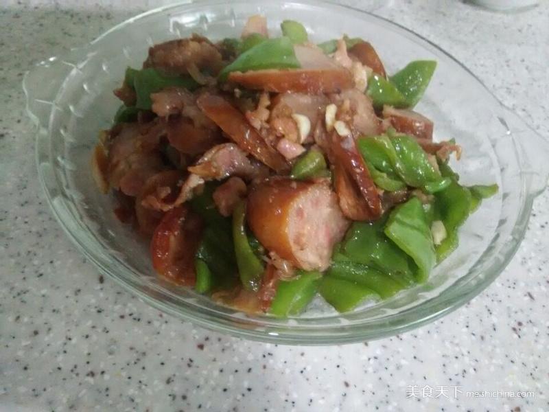 熏肠炒麻椒