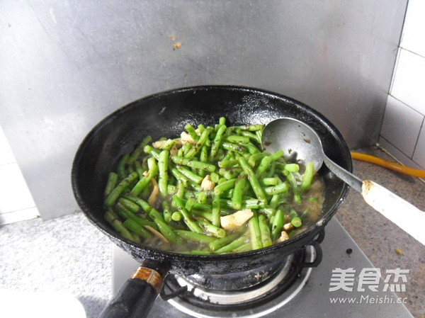 鸡柳烧架豆的做法