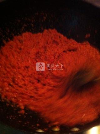 <a href=/shicai/shucai/XiangGu/index.html target=_blank><u>香菇</u></a>辣酱