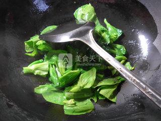 菜芯煮<a href=/shicai/mimian/DouFu/index.html target=_blank><u>豆腐</u></a>