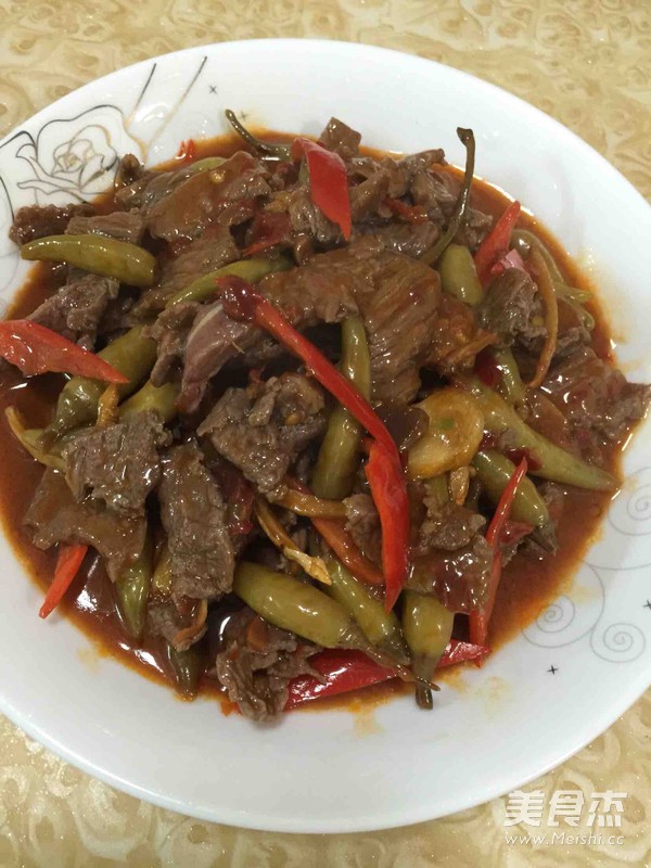 泡椒<a href=/shicai/rouqin/NiuRou/index.html target=_blank><u>牛肉</u></a>的做法