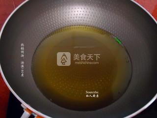 香脆<a href=/shicai/shuichanpin/YouYu/index.html target=_blank><u>鱿鱼</u></a>圈