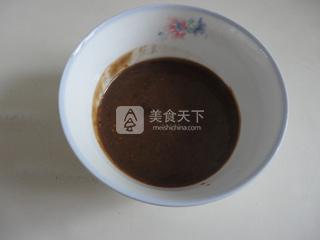 东北酱<a href=/shicai/shucai/QieZi/index.html target=_blank><u>茄子</u></a>