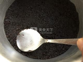 抹茶<a href=/shicai/guopin/CaoMei/index.html target=_blank><u>草莓</u></a>慕斯蛋糕