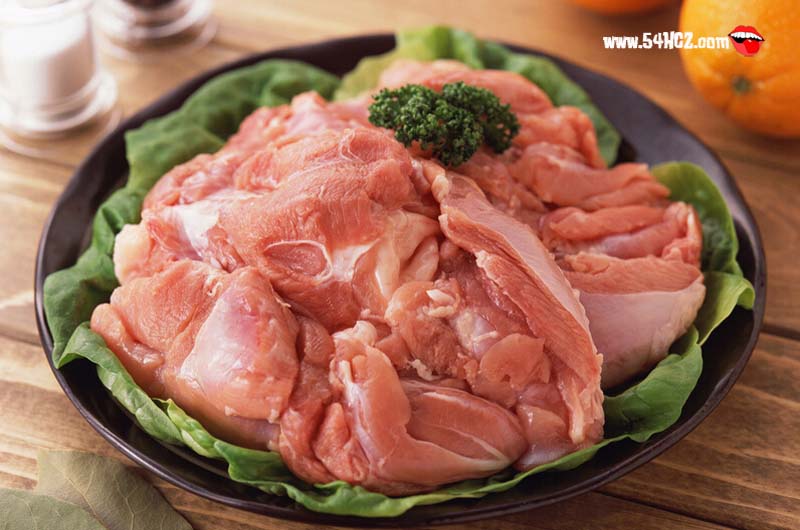 <a href=/shicai/rouqin/ZhengJi/index.html target=_blank><u>鸡肉</u></a>的营养价值2