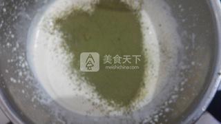 槐花抹茶蛋糕卷