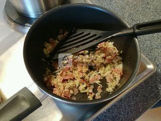 <a href=/shicai/mimian/YiMian/index.html target=_blank><u>意面</u></a>之Carbonara