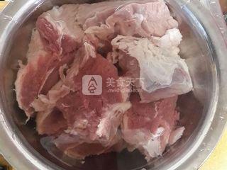 原味<a href=/shicai/rouqin/NiuRou/index.html target=_blank><u>牛肉</u></a>面