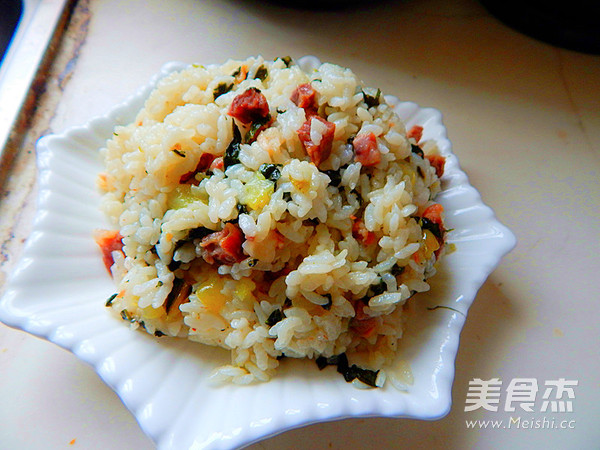 #一人食#<a href=/shicai/rouqin/XianRou/index.html target=_blank><u>咸肉</u></a>菜饭的做法