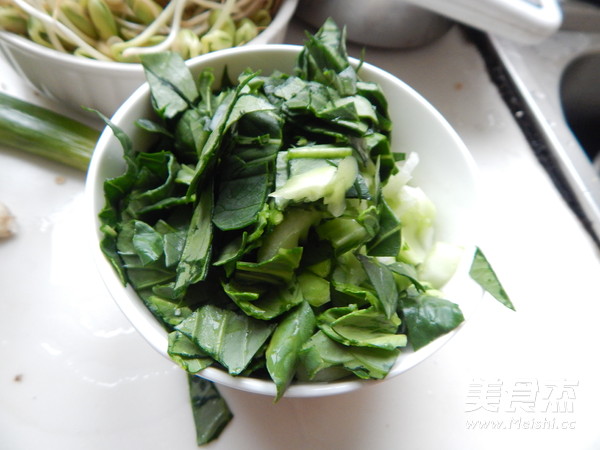 #一人食#<a href=/shicai/rouqin/XianRou/index.html target=_blank><u>咸肉</u></a>菜饭的做法