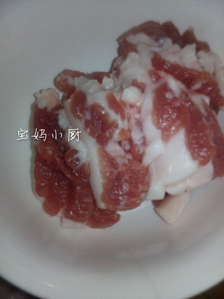 <a href=/shicai/shucai/DouJiao/index.html target=_blank><u>豆角</u></a>焖面