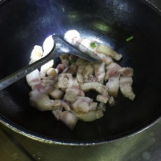 三层肉炒老韭