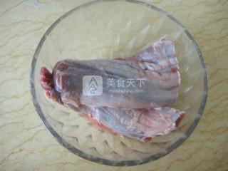 剁椒沙茶酱<a href=/shicai/rouqin/NiuRou/index.html target=_blank><u>牛肉</u></a>片