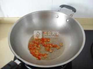 剁椒沙茶酱<a href=/shicai/rouqin/NiuRou/index.html target=_blank><u>牛肉</u></a>片