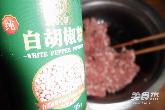 酱肉味饺子的做法