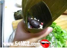 豆沙<a href=/zt/zongzi target=_blank><u>粽子的做法</u></a>4