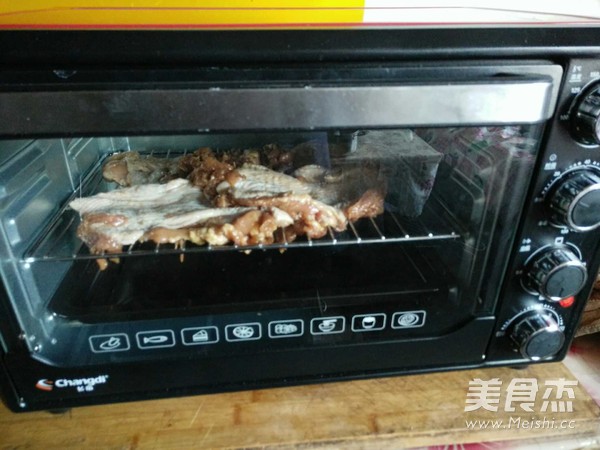 <a href=/shicai/rouqin/ZhengJi/index.html target=_blank><u>鸡肉</u></a>卷饼的做法