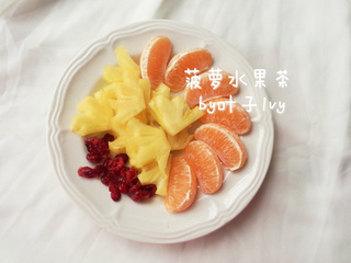 <a href=/shicai/guopin/BoLuo/index.html target=_blank><u>菠萝</u></a>水果茶