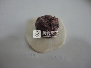 豆沙<a href=/shicai/shucai/JuHua/index.html target=_blank><u>菊花</u></a>酥