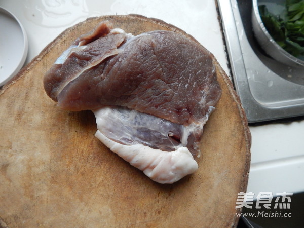 #一人食#<a href=/shicai/rouqin/XianRou/index.html target=_blank><u>咸肉</u></a>菜饭的做法