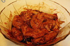 烤<a href=/shicai/rouqin/JiChi/index.html target=_blank><u>鸡翅</u></a>的腌制方法