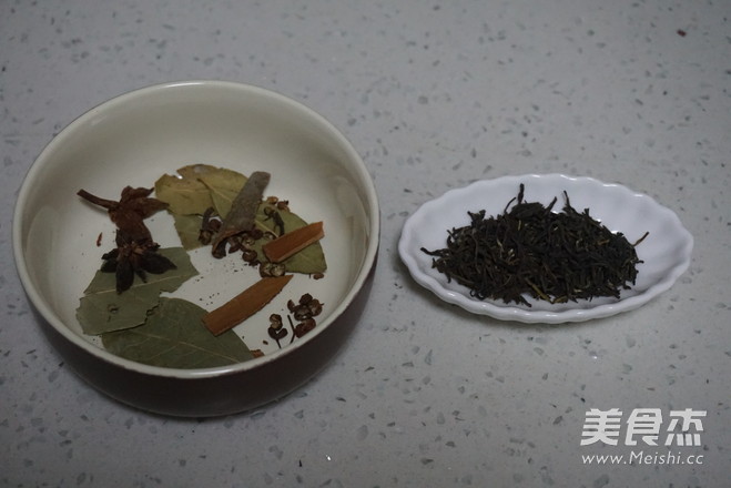 吃不够的五香茶叶蛋的做法