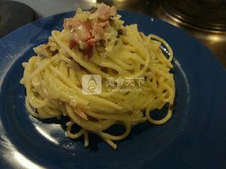 <a href=/shicai/mimian/YiMian/index.html target=_blank><u>意面</u></a>之Carbonara