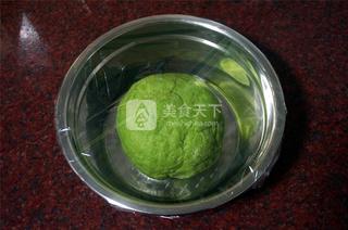 <a href=/shicai/shucai/BoCai/index.html target=_blank><u>菠菜</u></a>豆沙包