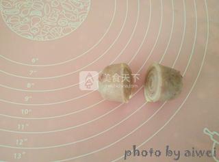 <a href=/shicai/shucai/XiangYu/index.html target=_blank><u>香芋</u></a>酥