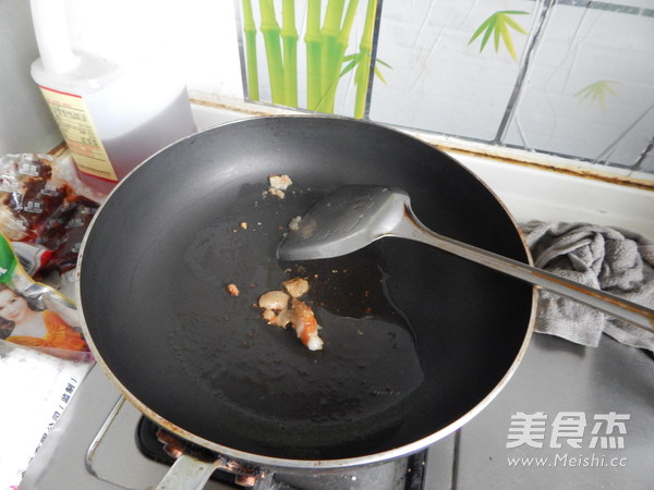 #一人食#<a href=/shicai/rouqin/XianRou/index.html target=_blank><u>咸肉</u></a>菜饭的做法