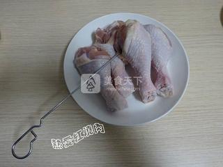 脆皮炸<a href=/shicai/rouqin/JiTui/index.html target=_blank><u>鸡腿</u></a>