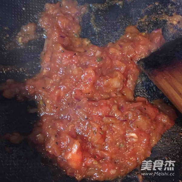 黑椒<a href=/shicai/rouqin/ZhengJi/index.html target=_blank><u>鸡肉</u></a>披萨的做法