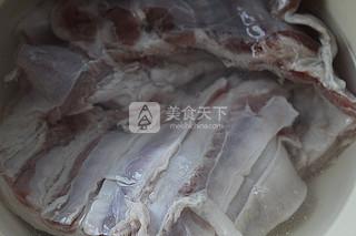 <a href=/shicai/rouqin/YangRou/index.html target=_blank><u>羊肉</u></a><a href=/shicai/shucai/ShanYao/index.html target=_blank><u>山药</u></a><a href=/shicai/guopin/GouQi/index.html target=_blank><u>枸杞</u></a>汤