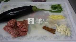 肉末<a href=/shicai/shucai/QieZi/index.html target=_blank><u>茄子</u></a>煲