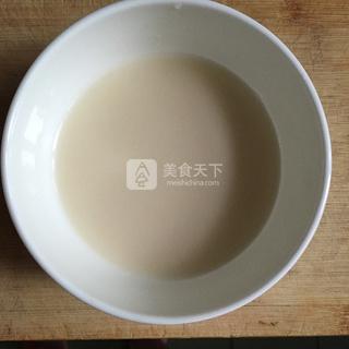 豆沙<a href=/shicai/mimian/MianBao/index.html target=_blank><u>面包</u></a>