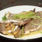 龙舌鱼煮豆酱水的做法
