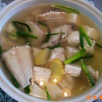 豆腐板鱼汤的做法