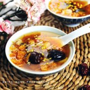 红枣南瓜百合甜汤的做法