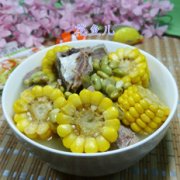 青黄豆玉米肉骨汤的做法