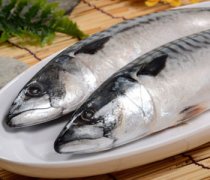 【鳕鱼和银鳕鱼的区别】鳕鱼的功效与作用_鳕鱼和什么不能一起吃