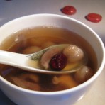 桂圆红枣猪心汤的做法