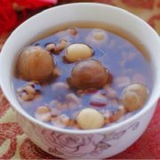 【红豆薏米芡实水】红豆薏米芡实水的功效_红豆薏米芡实水可以减肥吗