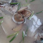 蛤蜊鲫鱼汤的做法