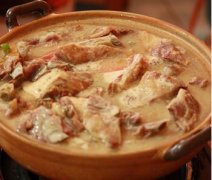 腊排骨汤的做法视频