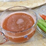 【菜胡萝卜苹果汁】芹菜胡萝卜苹果汁的营养价值