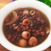 赤小豆薏米莲子汤的做法