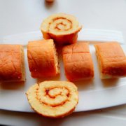 黄桃果酱蛋糕卷的做法