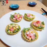 饺子皮蔬菜沙拉的做法